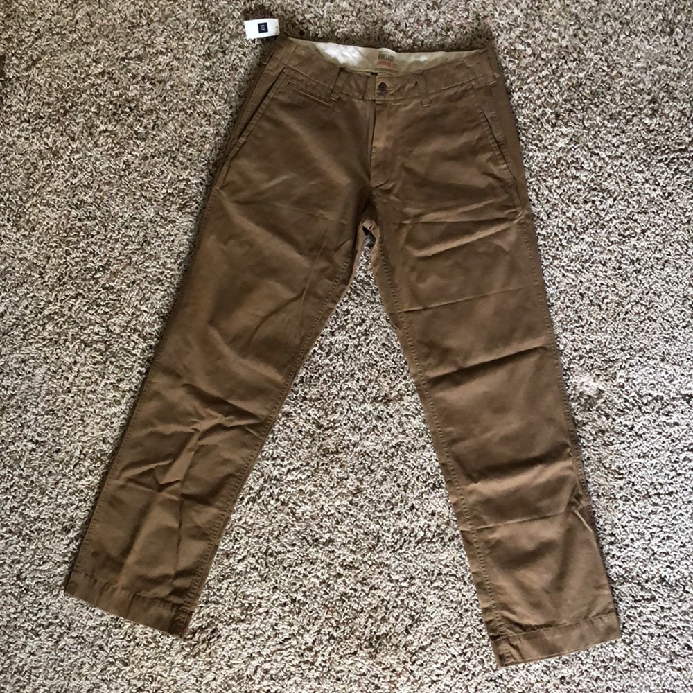 Men’s khakis